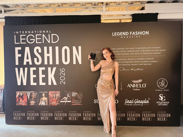 Özlem Özkurt: Hayalleri, Anhelo Couture ile Gerçe�e Dönü�türüyor
